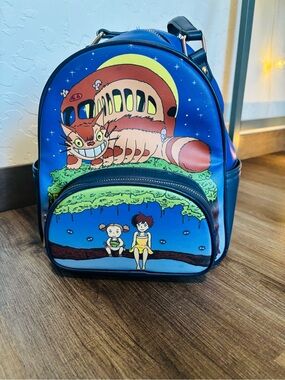 BoxLunch Exclusive — My Neighbor Totoro Light Up Backpack